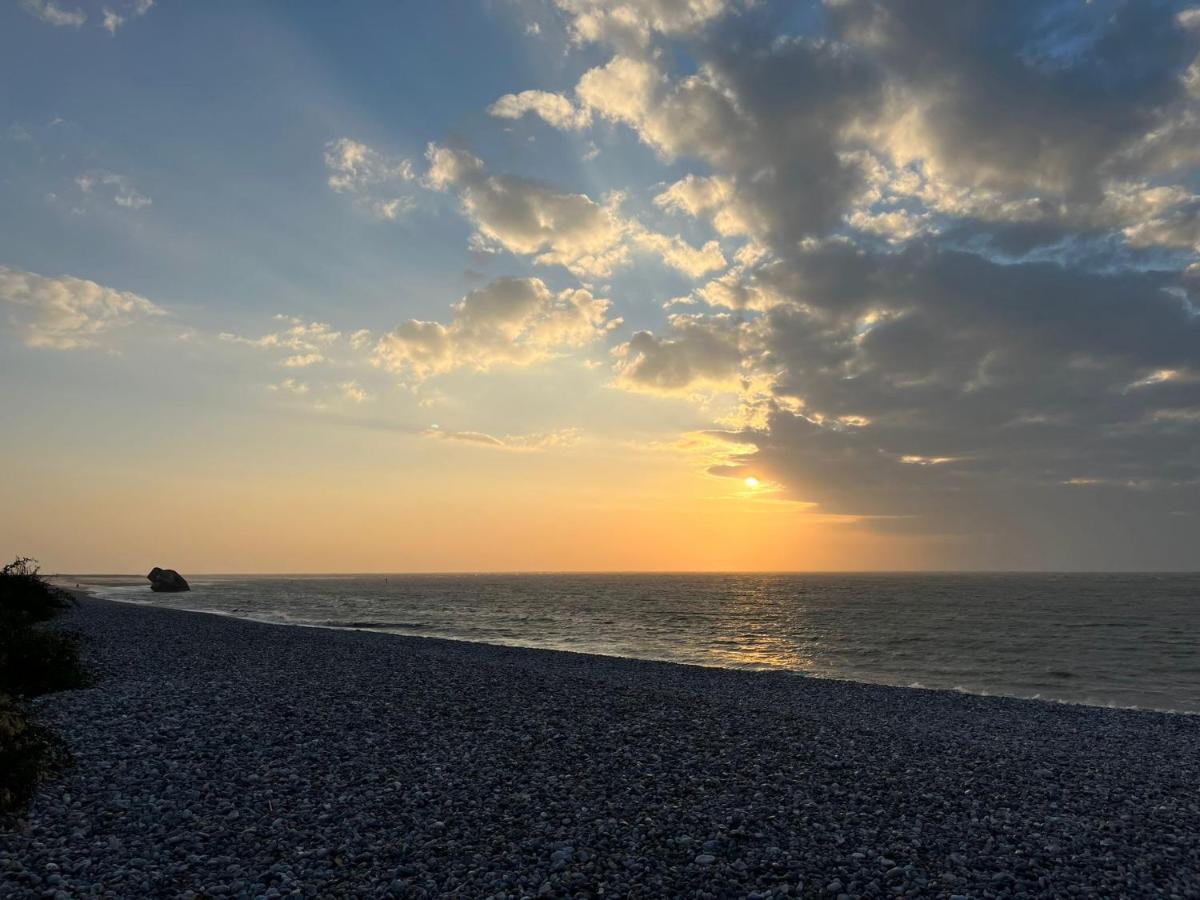 Le Gite Du Phare Vue Sur Mer Cayeux-sur-Mer Exterior foto